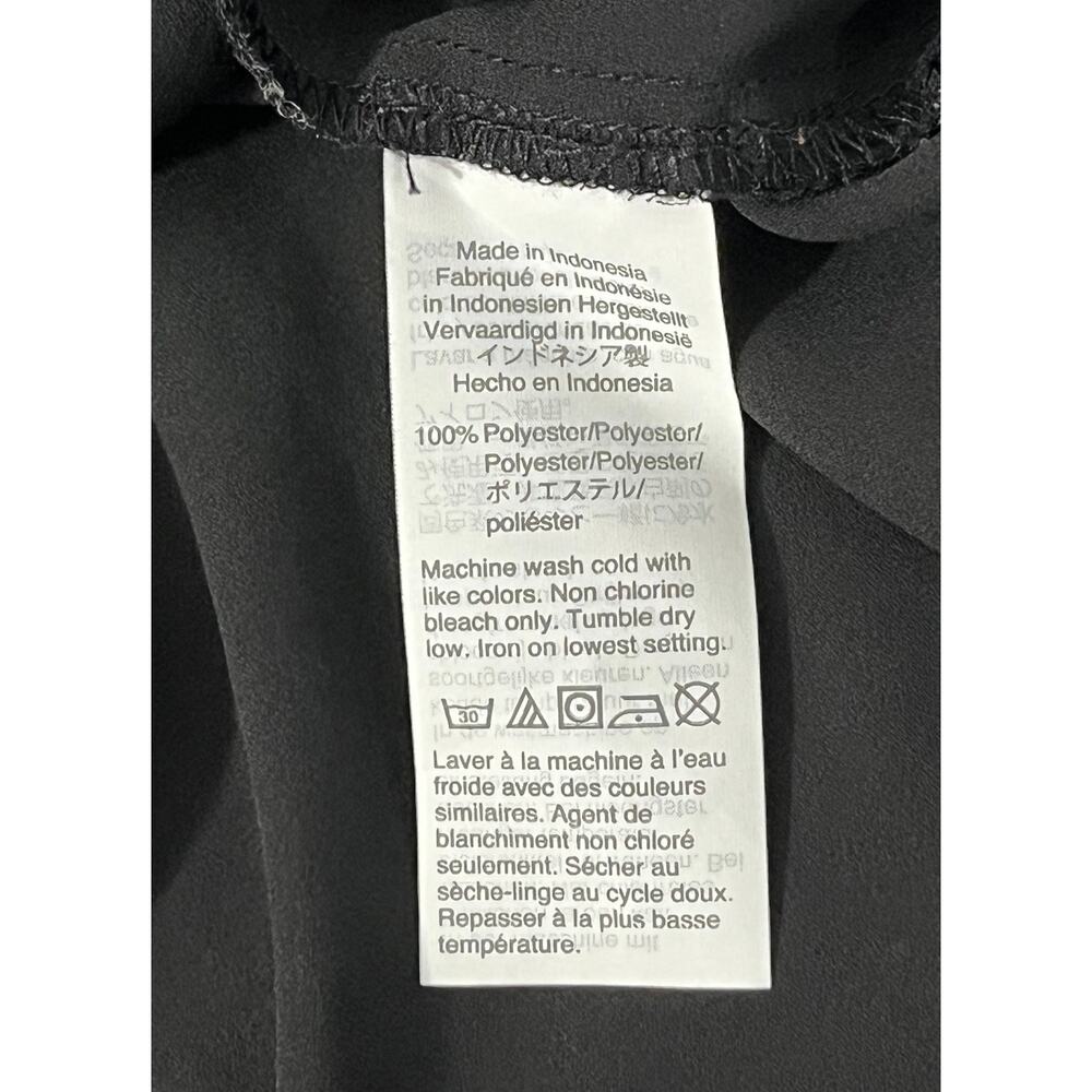 J.Crew Black Sleeveless Smocked Faux Button Blouse Size XS - Picture 4 of 7